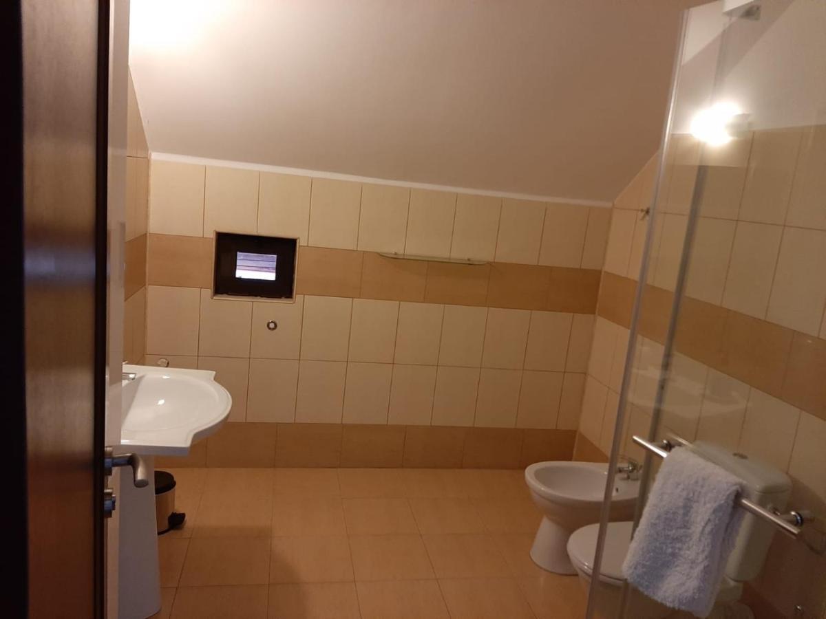 Pensiunea Simona Sîmbăta de Sus Dış mekan fotoğraf