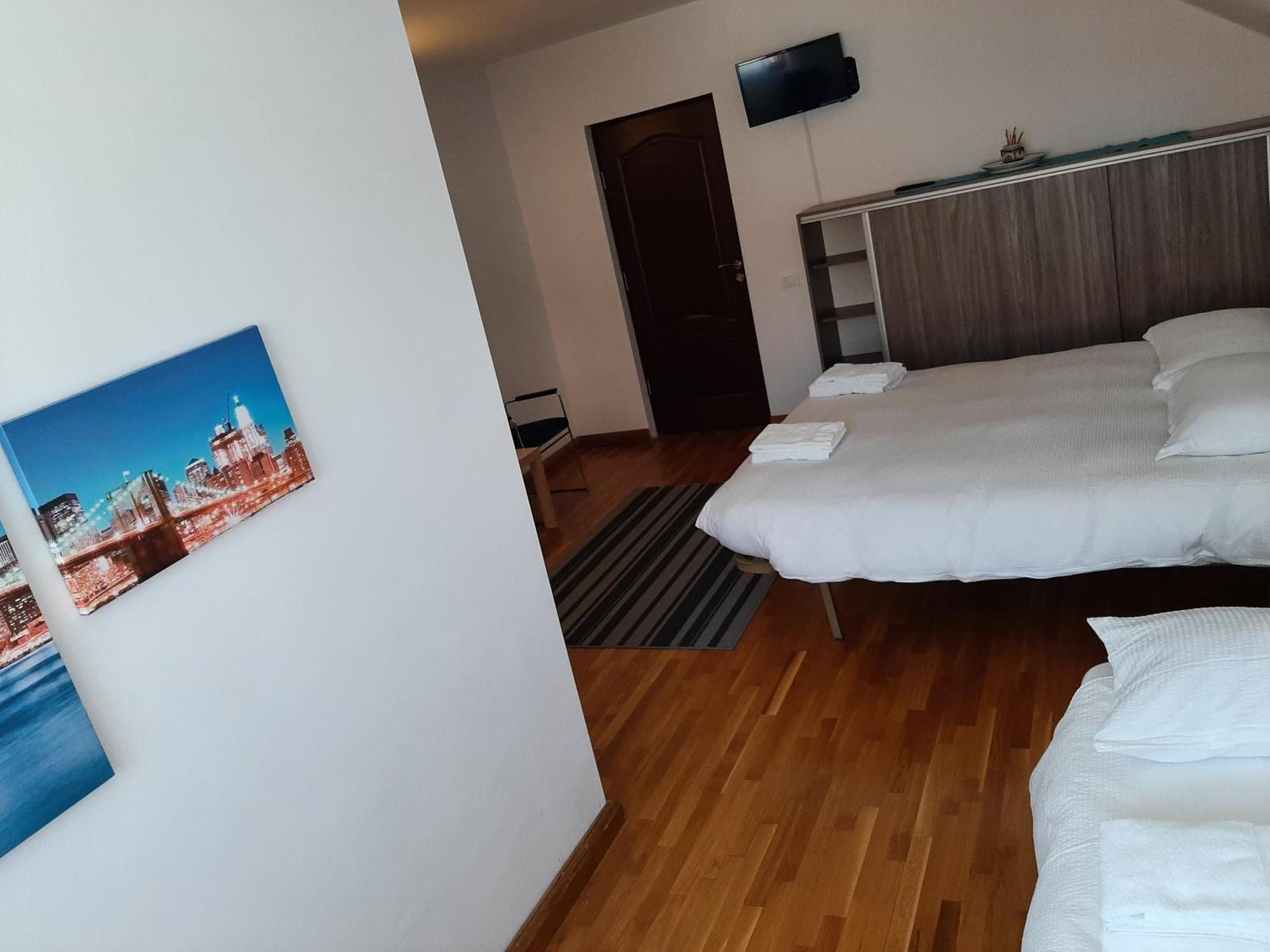 Pensiunea Simona Sîmbăta de Sus Oda fotoğraf